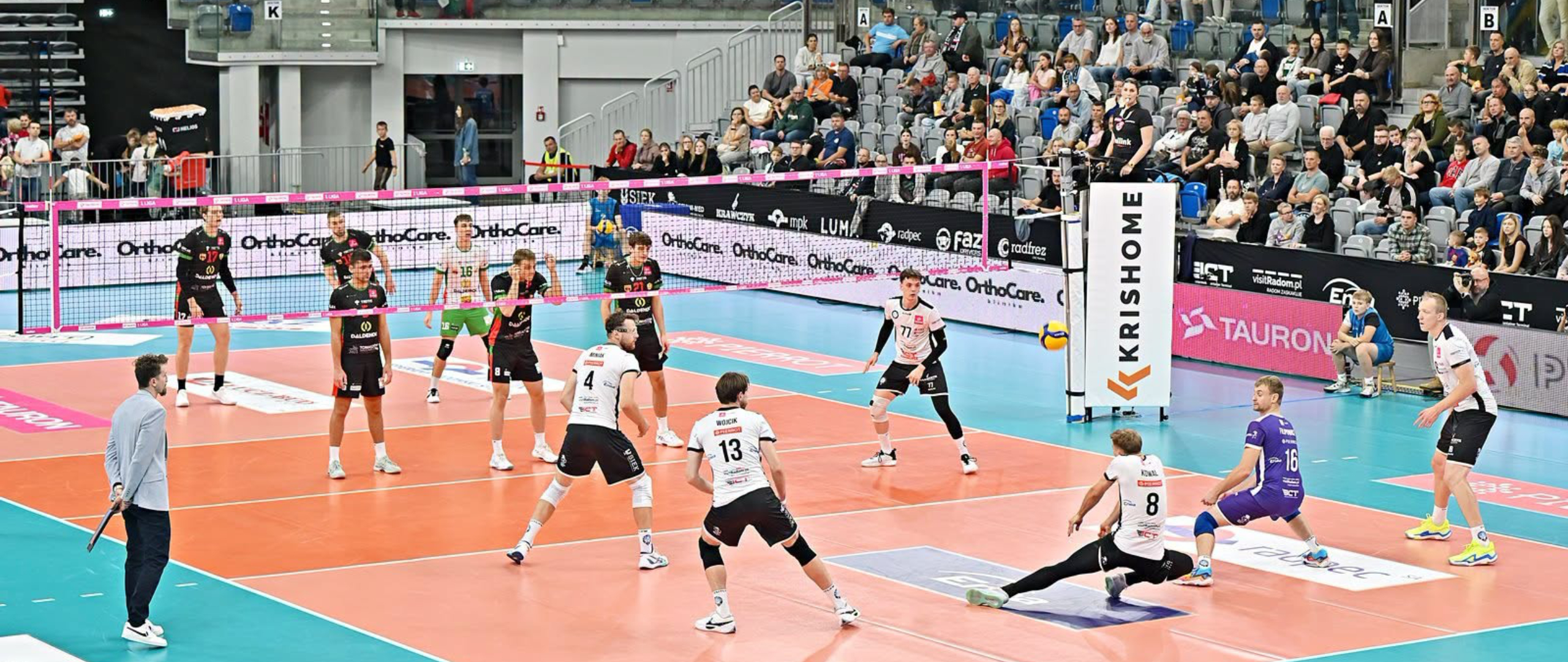 Galeria: Tauron 1. Liga: ICT Pierrot Czarni Radom-Lechia Tomaszów Maz., zdjęcie główne