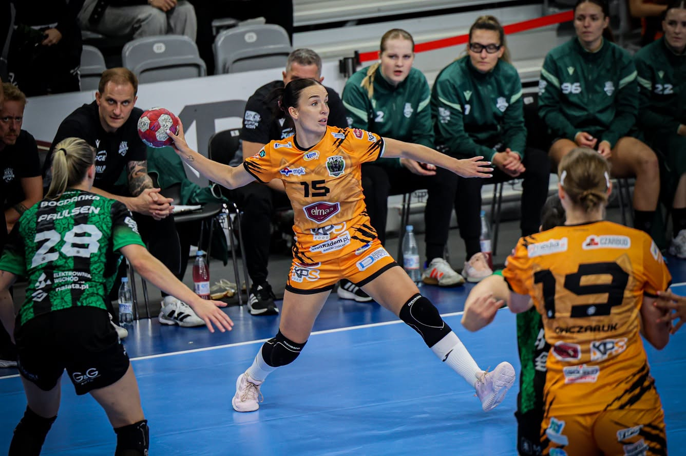 Galeria: LSK: ELMAS-KPS APR Radom-PGE El-Volt Lublin, zdjęcie 4 z 14
