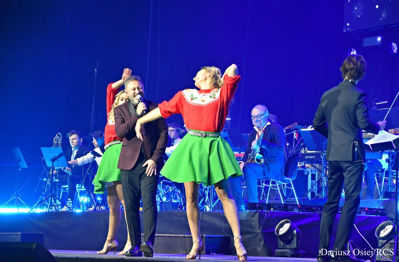 Galeria: Christmas Time Concert, zdjęcie 6 z 34