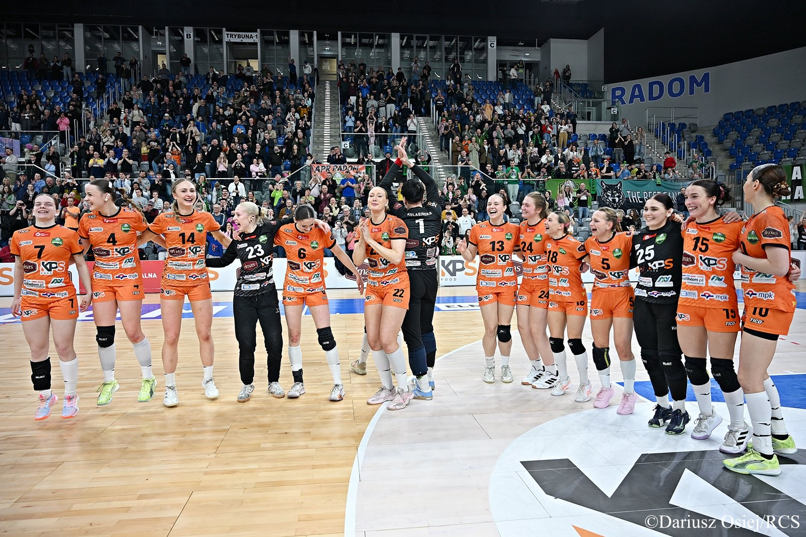 Galeria: LCK: ELMAS-KPS APR Radom-Start Pietrowice Wielkie, zdjęcie 12 z 17